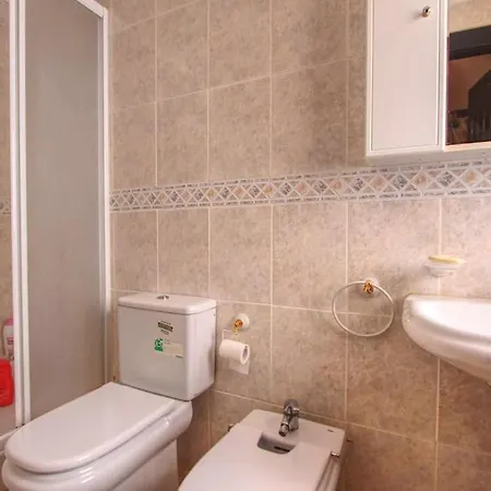 1079 - Frontline Puerto Banus